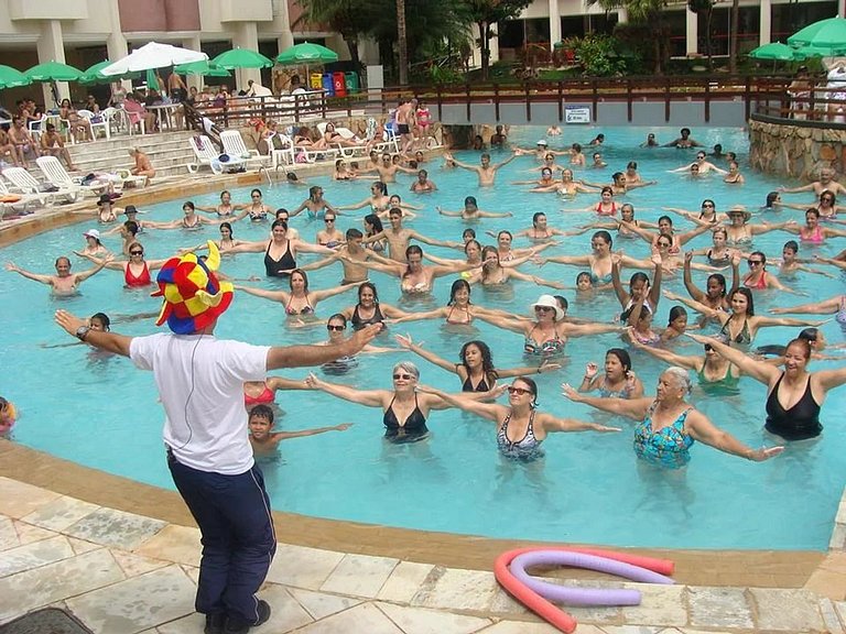 Excelente Localização, Banheira e Parq.Aquat.Termal, Enxoval