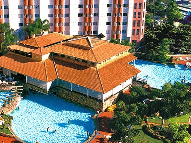 Hot Springs - Excelente Localização, Banheira e Parq.Aquat.T